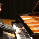 „Saarower Klavierkonzerte“ mit dem Pianisten Vladimir Valdivia (Peru)